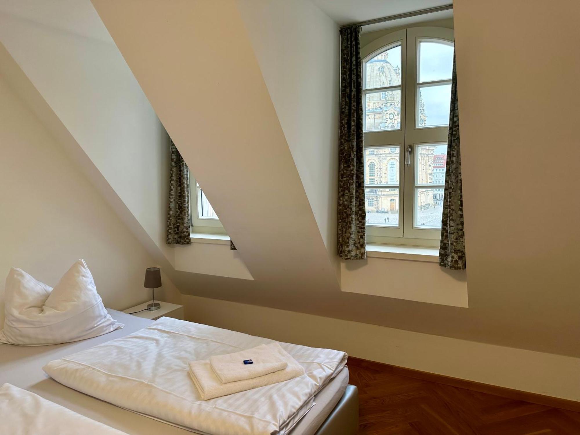 Exklusives Apartment Mit Einmaligem Blick Zur Frauenkirche - Parkplatz Kostenfrei Dresden Exterior photo
